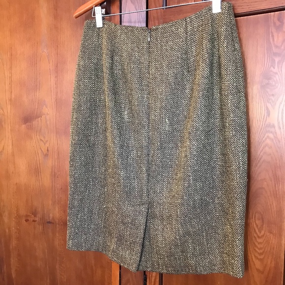 Tweed Skirt, Sz10. DP-01 - Picture 4 of 9
